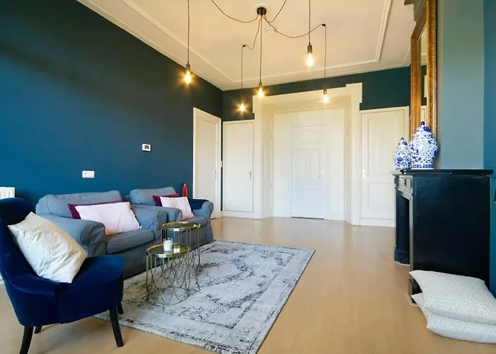 Apartment 2 Bedroom 2 Bathroom Canal *