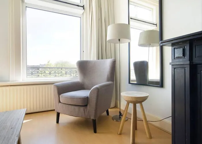 2 Bedroom 2 Bathroom Canal Apartment Amsterdam