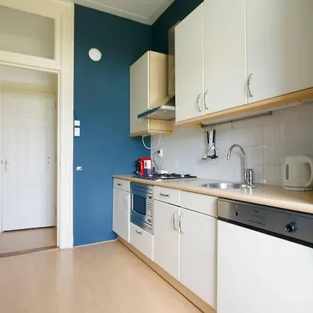 2 Bedroom 2 Bathroom Canal Lejlighed